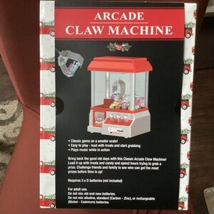 The Original Fun Workshop Arcade Claw Machine New In Box